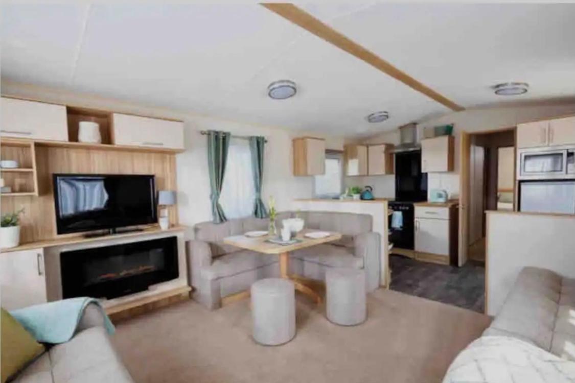 Ajl Caravan Holiday home *
